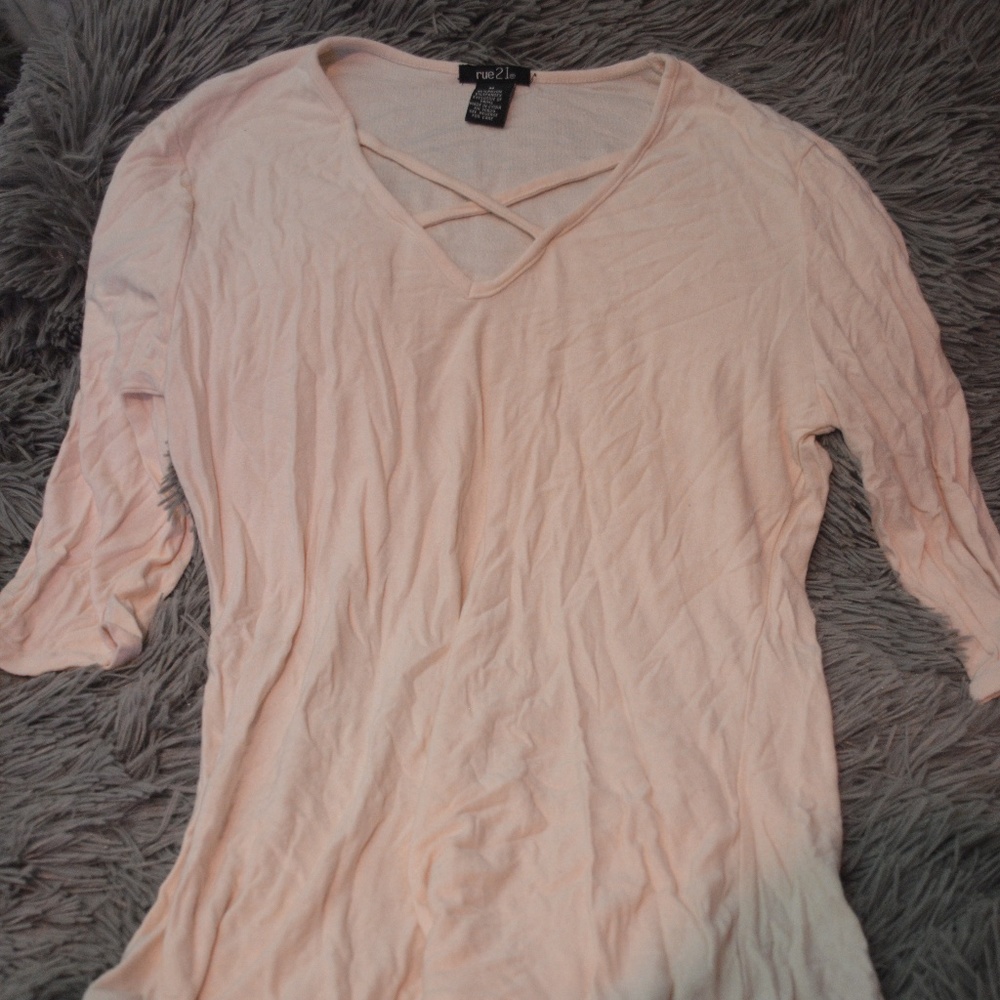 Crisscross Top Cream